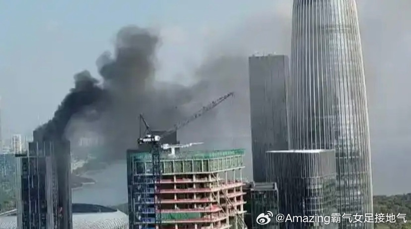 深圳住宅爆炸大火撲滅，英勇救援與事故反思，深圳住宅爆炸大火救援行動與事故反思