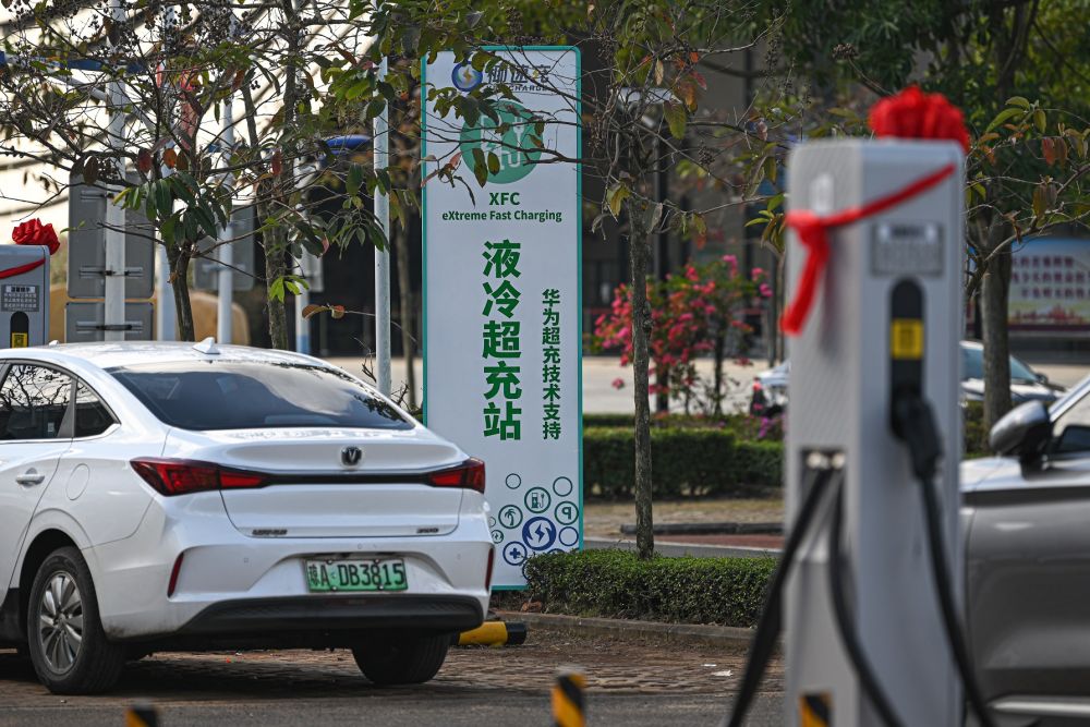 關于所謂的2024新澳門正版免費資本車的真相揭露——警惕網(wǎng)絡賭博陷阱，警惕網(wǎng)絡賭博陷阱，揭露所謂澳門正版免費資本車真相